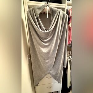 Gray Wrap